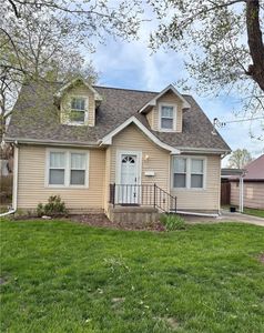 104 W Douglas Ave, Effingham, IL, 62401