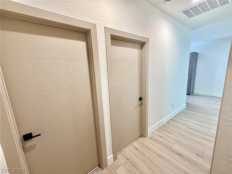 461 E Comstock St #2 — Photo 12