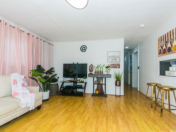 4th image of 1031 Gulick Ave