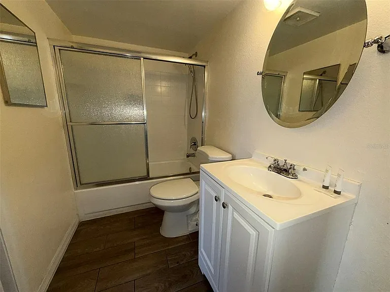 1940 Lake Atriums Cir #110 — Photo 12