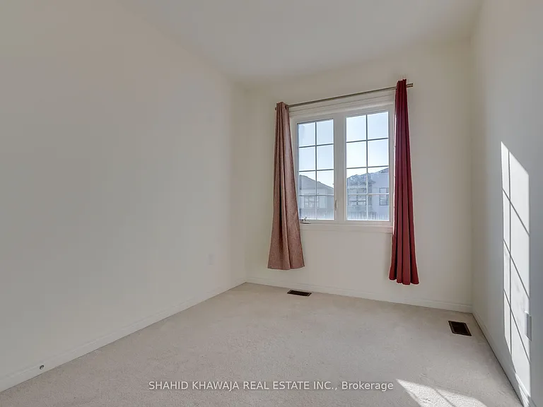 62 Holcomb Ter — Photo 20