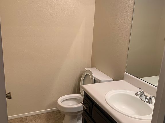5th image of 817 Quail Ln #17-11-15