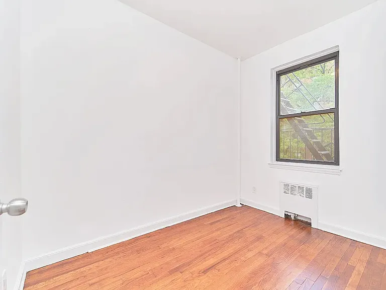 402 W 45th St #3D — Photo 6