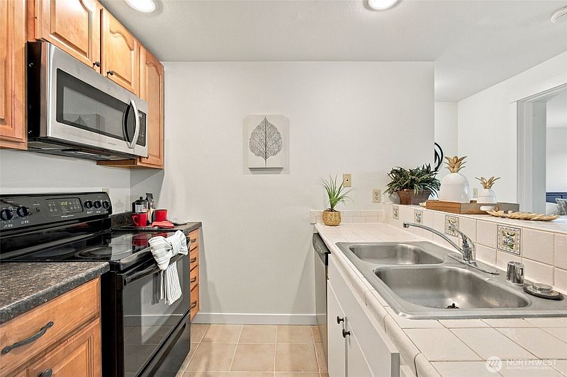2nd image of 2152 N 112th Street N #409