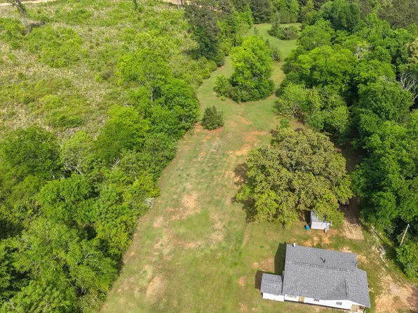 301 Grandview St, Atlanta, TX 75551