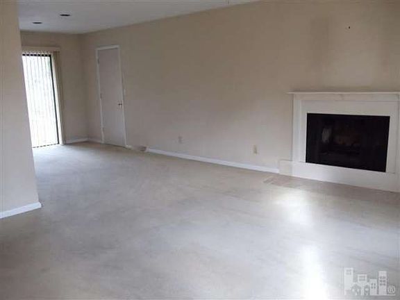 3rd image of 304 S 8th St