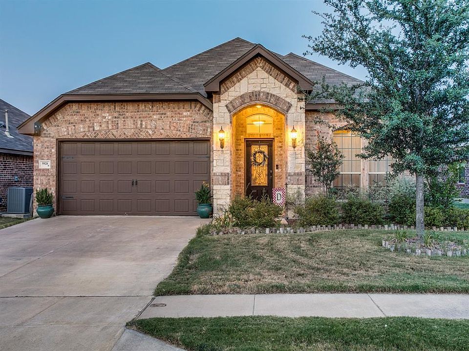 1st image of 5928 Paddlefish Dr