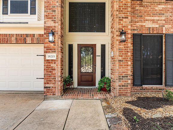 5th image of 18203 Olive Tree Ct