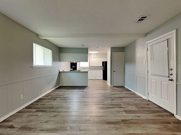 5th image of 1525 Gardenside Dr