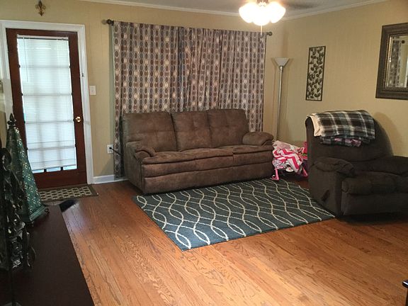 4th image of 106 Cawthorn Dr