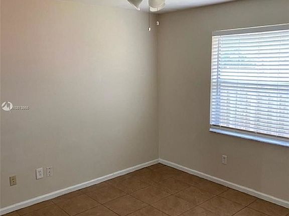 2nd image of 5606 Polk St #1