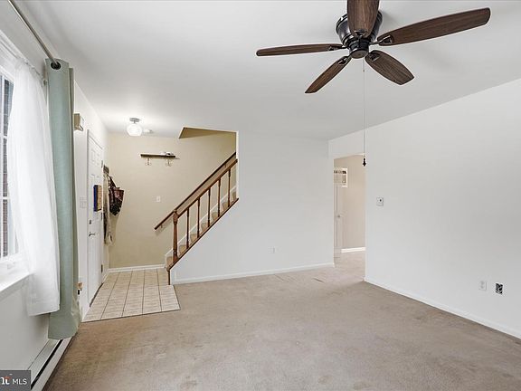 5th image of 1098 Monticello Ln