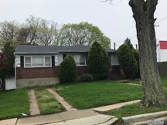 1st image of 178 Boundary Ave