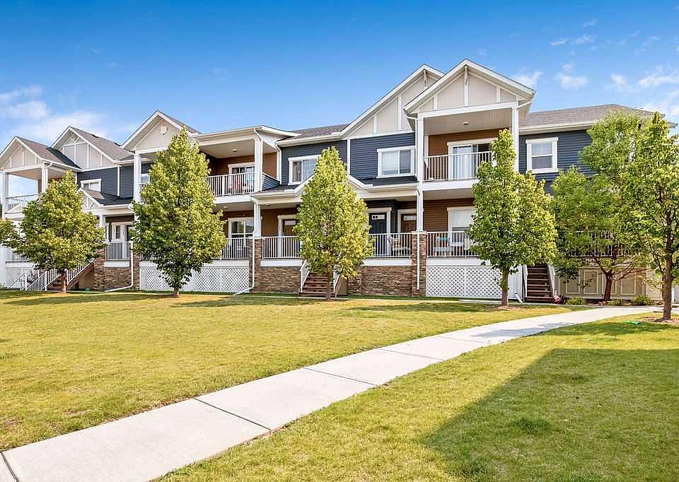 1st image of 1225 W Kings Heights Way SE #1206