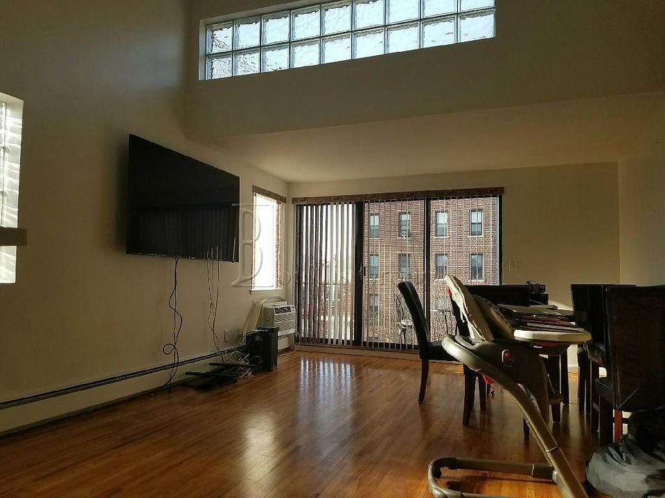 1st image of 8717 21st Ave APT 1A
