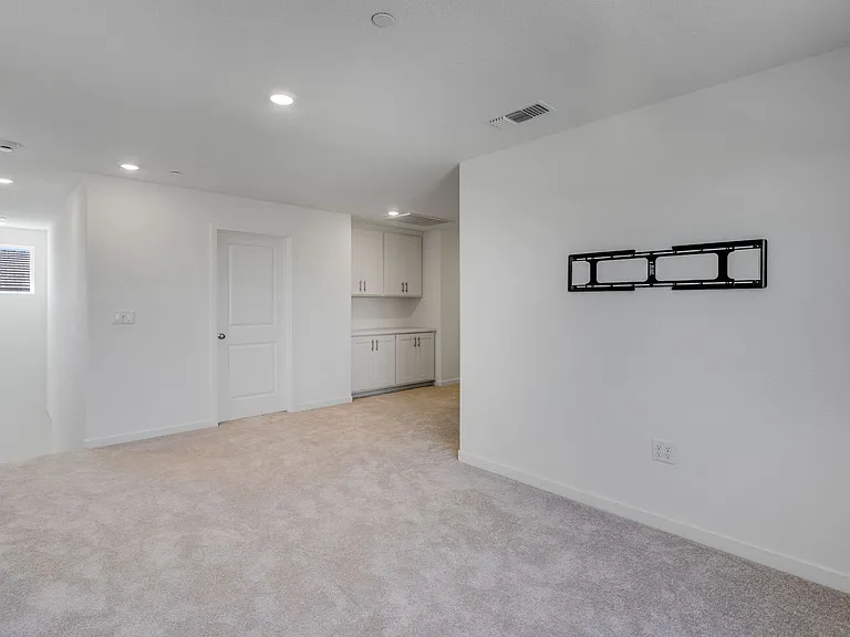 7650 Kobuk Valley Cir — Photo 30