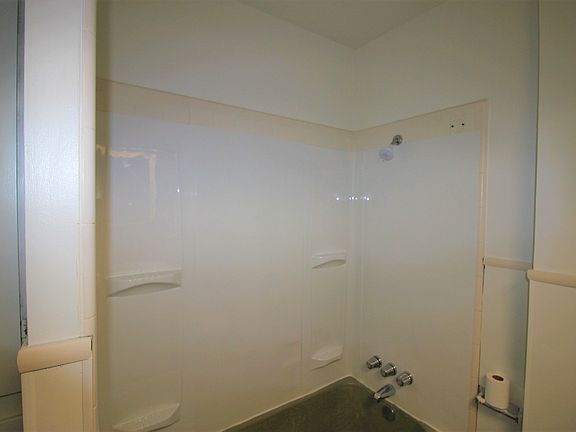 3rd image of 2933 Jefferson Ave SE
