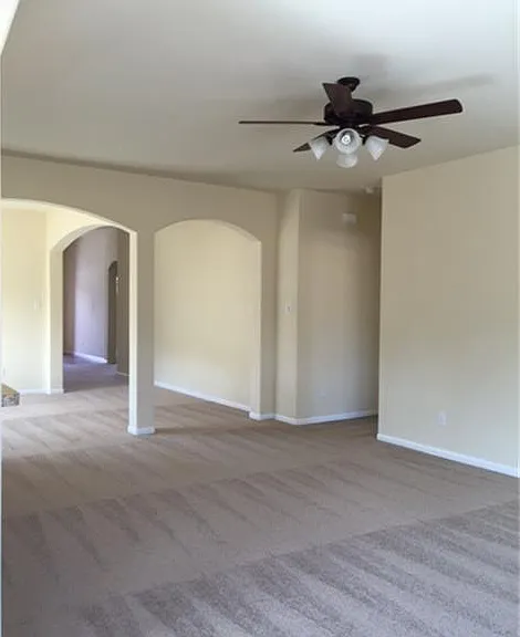2622 Whitetip Ct — Photo 3