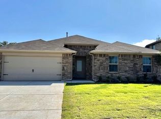 413 Sunflower Trl, Cleburne, TX 76033