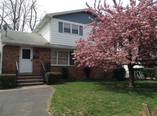 36 Fernwood Cres, Riverdale, NJ 07457