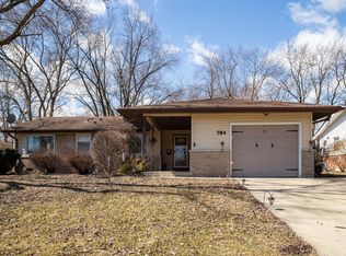 784 Love St, Elk Grove Village, IL 60007