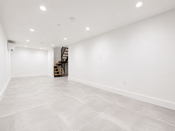 4th image of 355 Grove St #1A