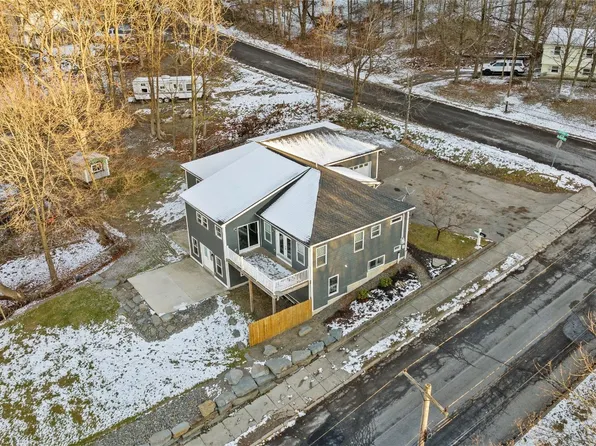 23 Alfred St, Binghamton, NY 13903