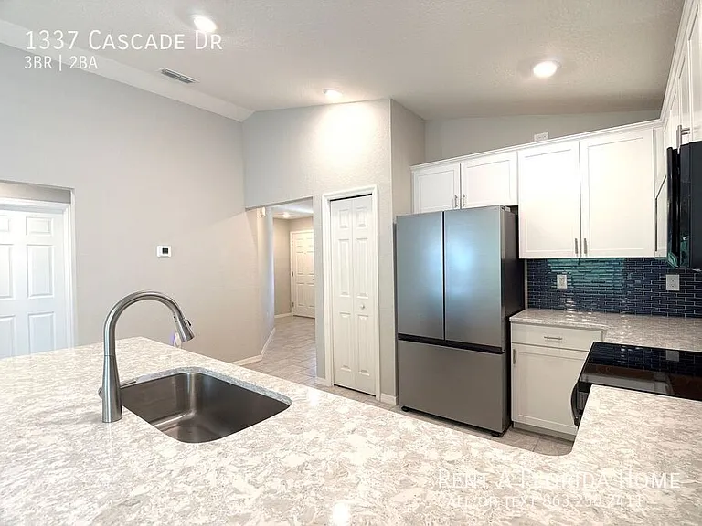 1337 Cascade Dr — Photo 5