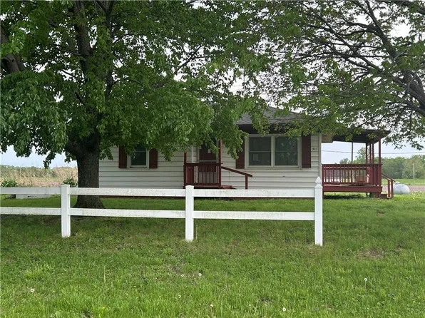 511 E Old Lexington Rd, Levasy, MO 64066