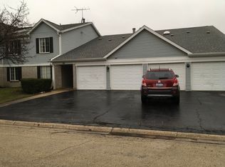 209 Memory Ln UNIT 3, Westmont, IL 60559