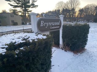 904 Twin Circle Dr #904, South Windsor, CT 06074