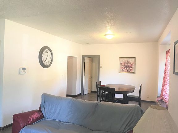5th image of 1008 Superior St