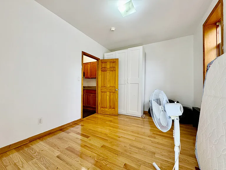 6707 11th Ave #2R — Photo 7