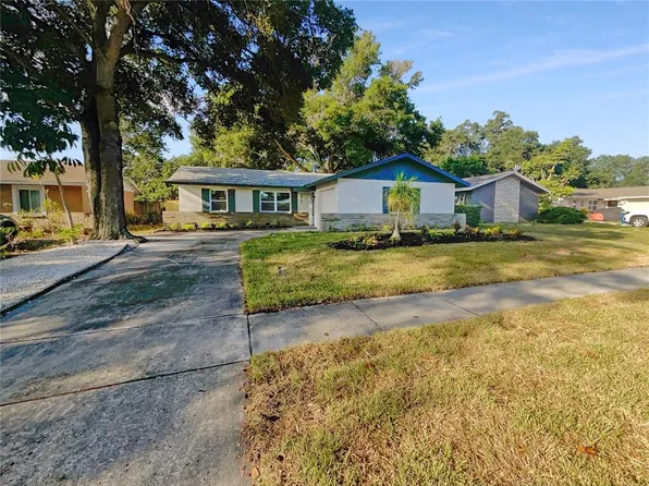 3025 Saint Croix Dr, Clearwater, FL 33759