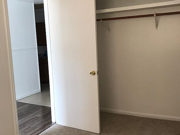 5th image of 317 Marquette St #2