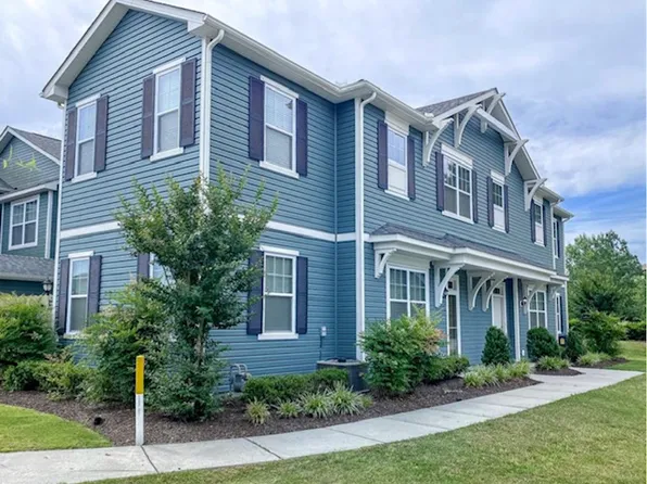 2650 Leytonstone Dr #1, Chesapeake, VA 23321
