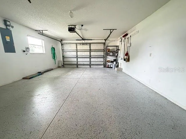 335 San Marino Dr — Photo 28