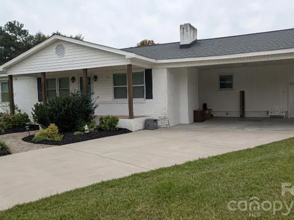 226 Cauthen St, Heath Springs, SC 29058