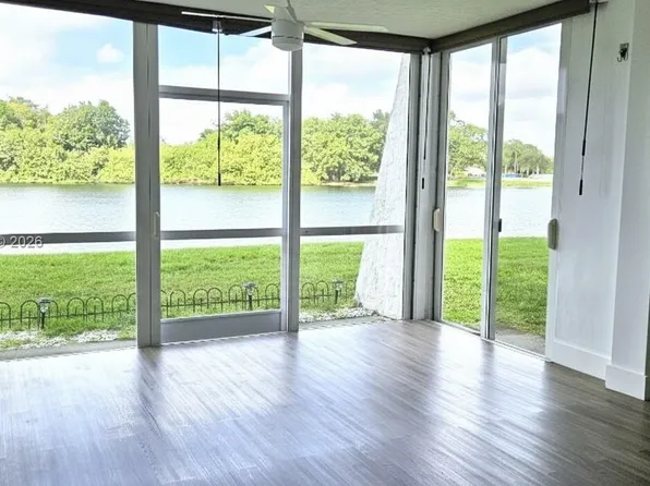 9450 Poinciana Pl APT 103, Fort Lauderdale, FL 33324