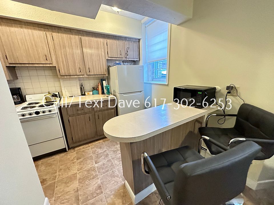 1st image of 181 Thorndike St