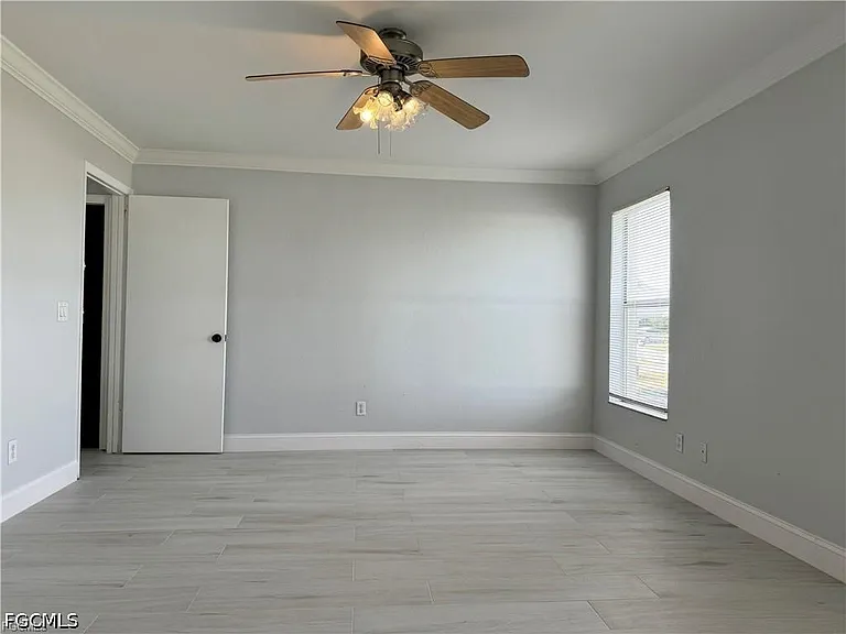 1203 SW 34th St — Photo 19