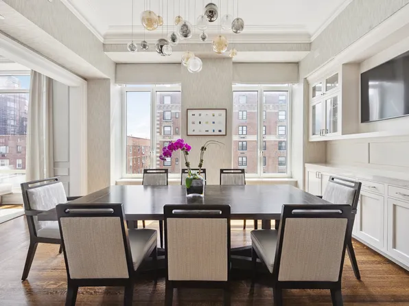 20 East End Avenue image 7 of 31