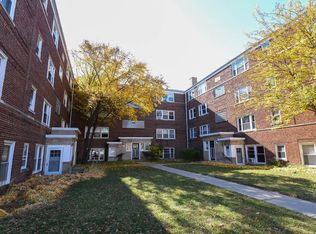 2723 W Berwyn Ave #3, Chicago, IL 60625