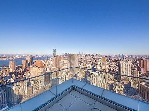4th image of 8 Spruce St APT 52A