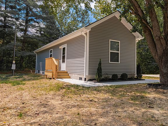 5th image of 3481 Normandy Rd