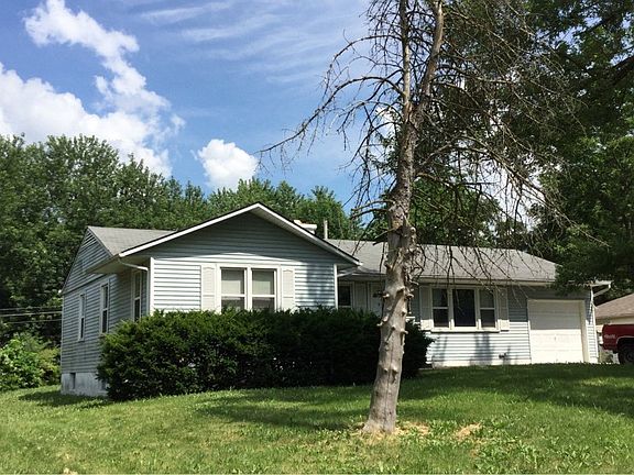 3rd image of 11223 Herrick Ave
