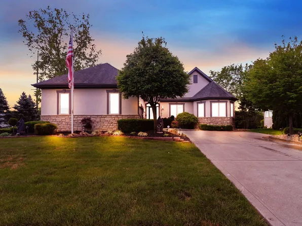 6197 McNaughten Grove Ln, Columbus, OH 43213