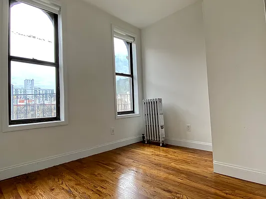 Rented by Corcoran | media 29