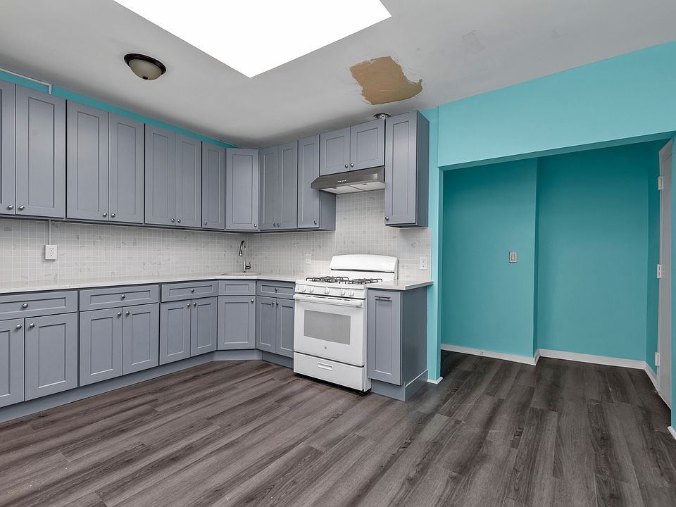 2nd image of 13411 Liberty Ave #2R