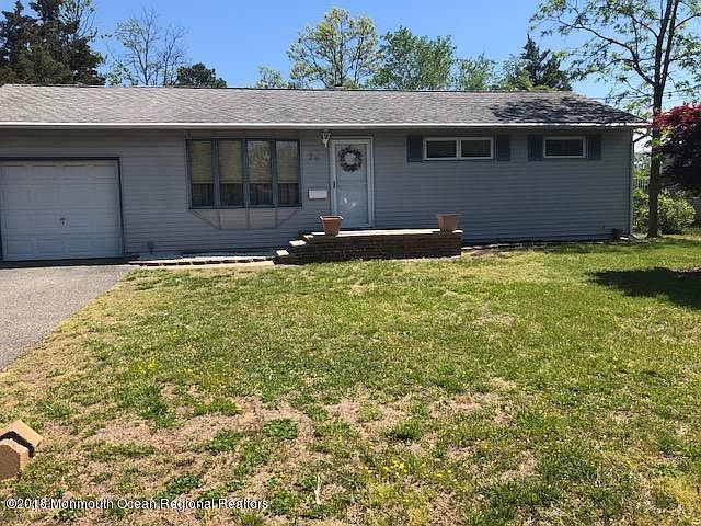 2nd image of 29 Lakeland Dr